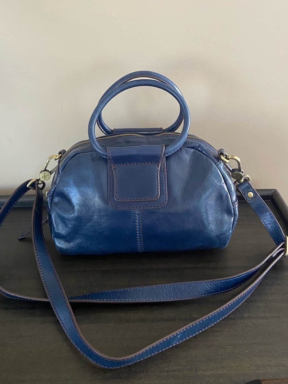 HOBO Sheila Blue Leather Satchel Handbag. Mint condition